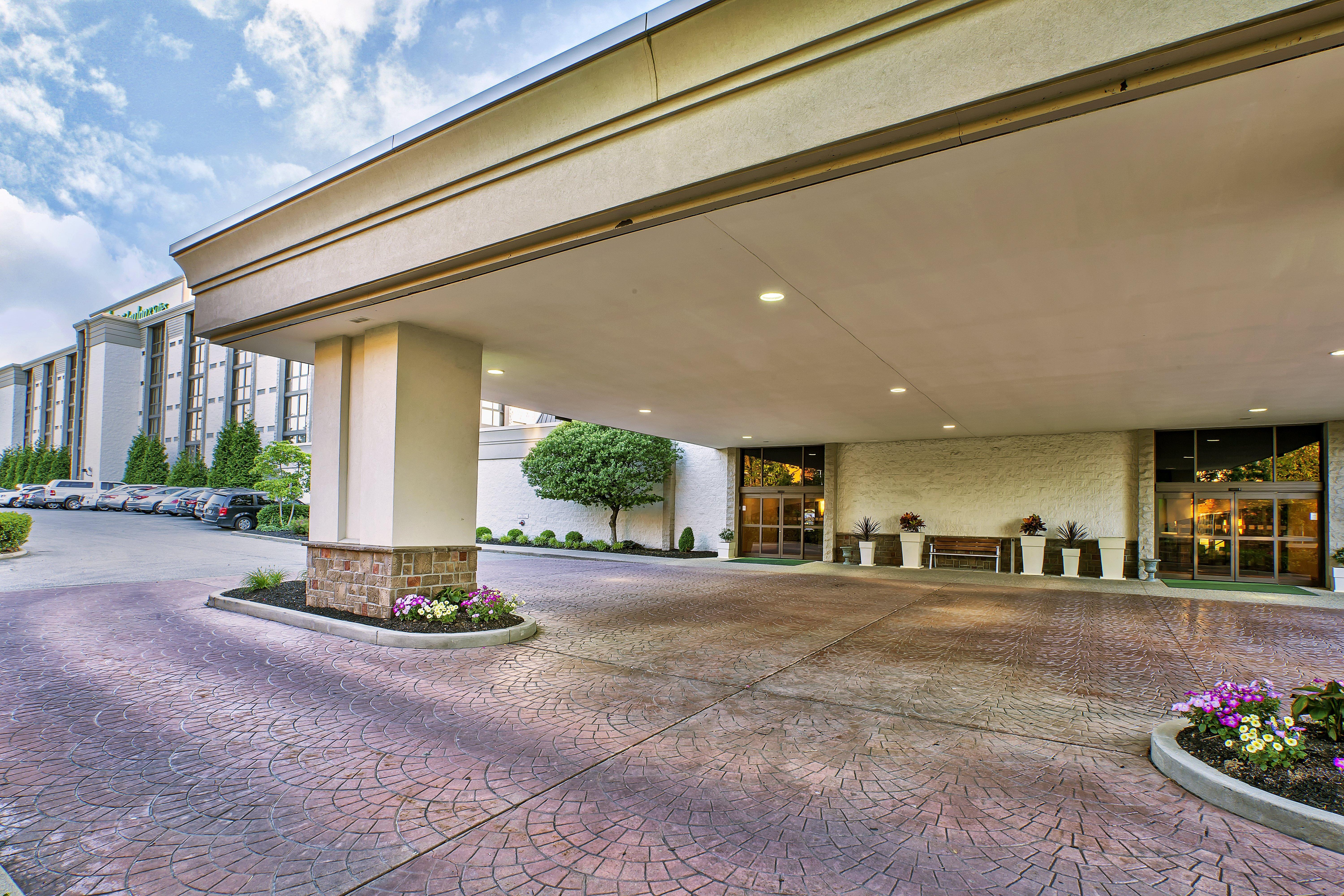 Holiday Inn Cincinnati-Eastgate, An Ihg Hotel Exterior photo